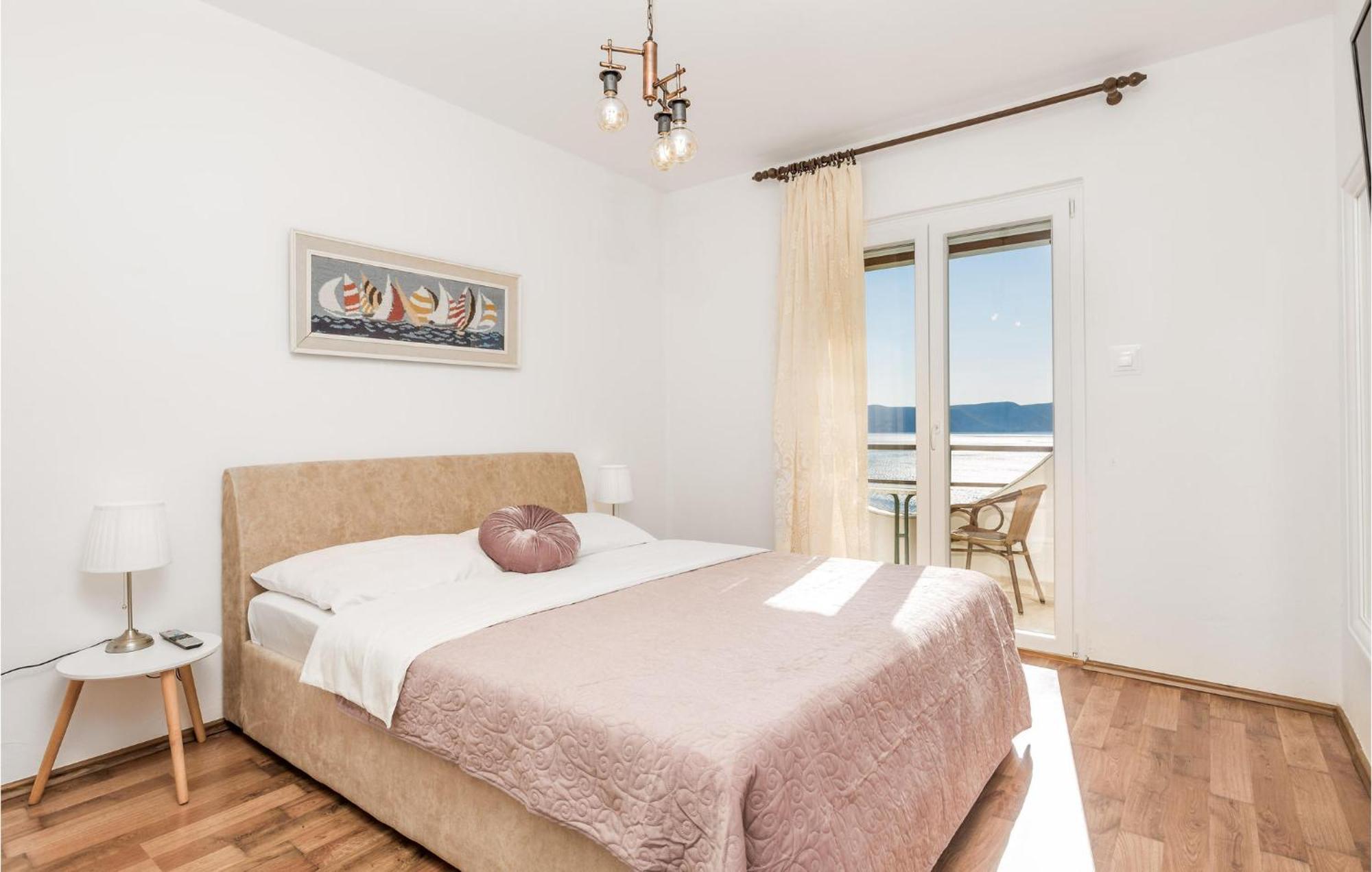 4 Bedroom Awesome Apartment In 斯维蒂尤拉伊 外观 照片