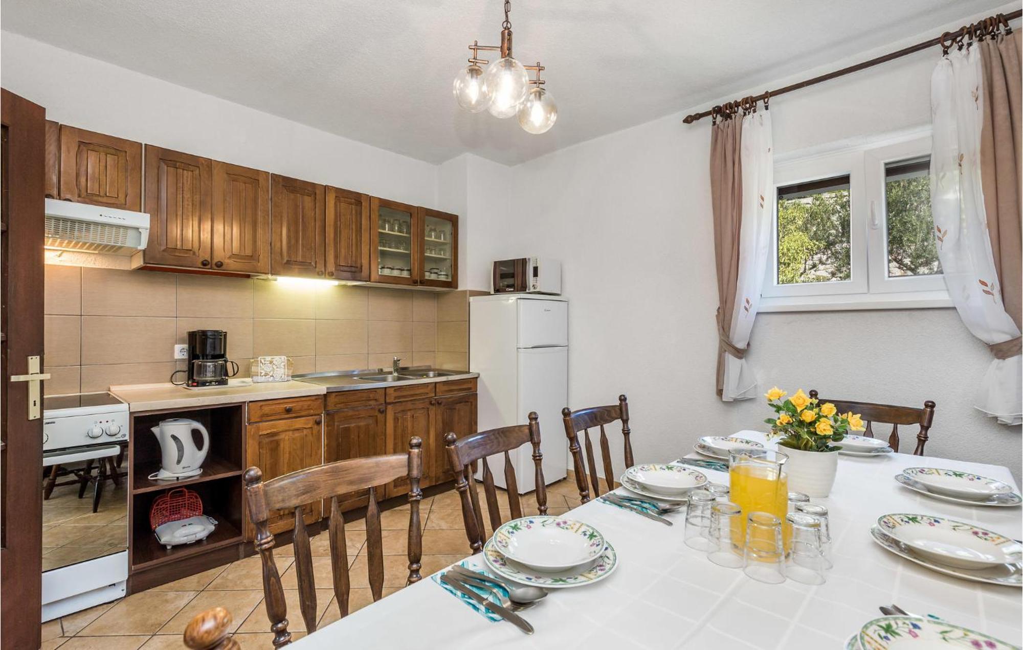 4 Bedroom Awesome Apartment In 斯维蒂尤拉伊 外观 照片