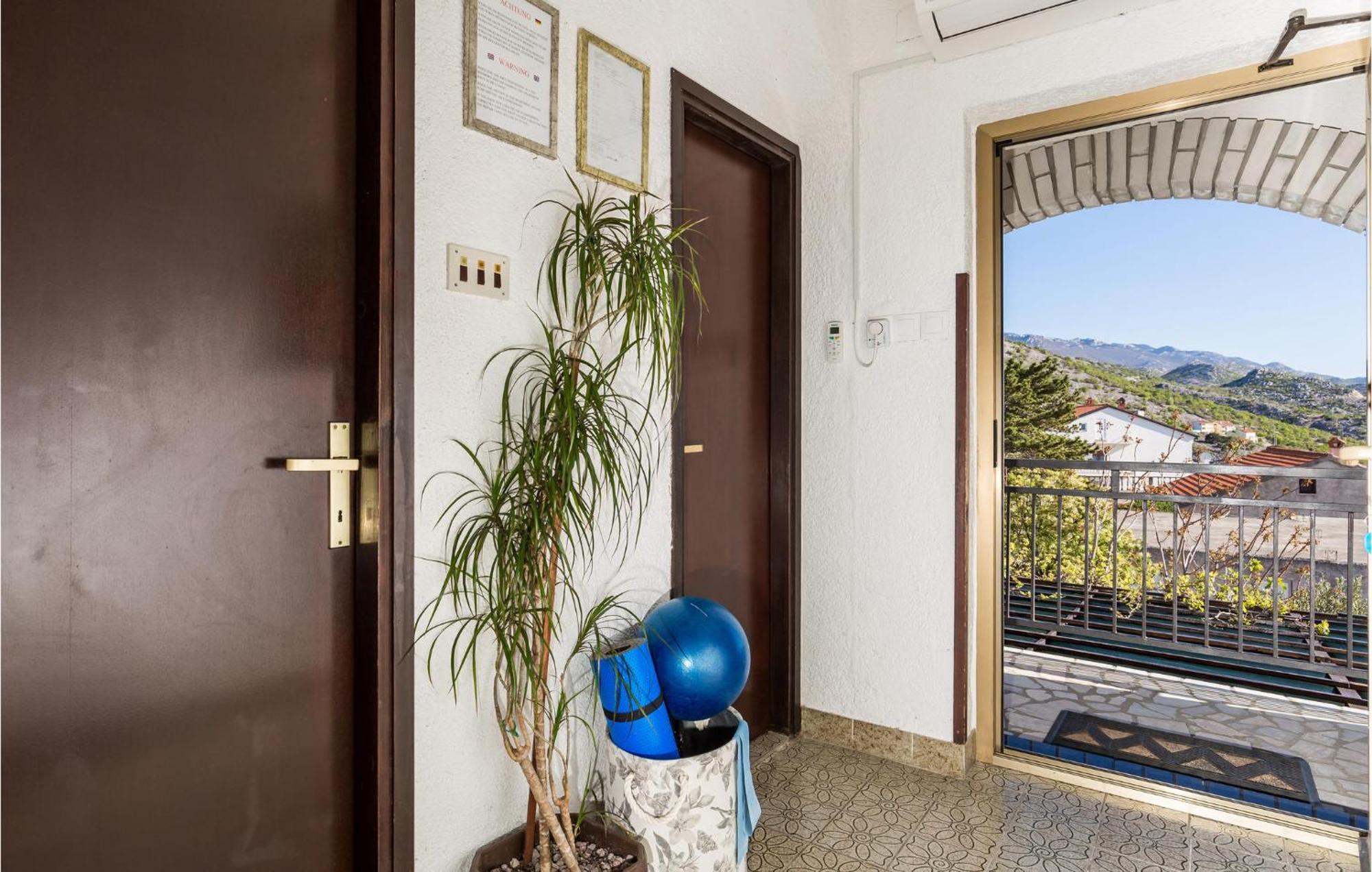 4 Bedroom Awesome Apartment In 斯维蒂尤拉伊 外观 照片