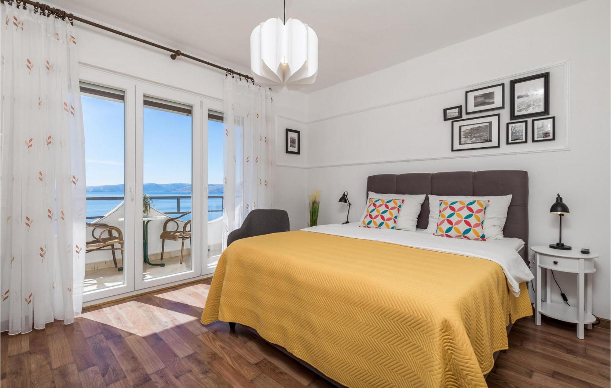 4 Bedroom Awesome Apartment In 斯维蒂尤拉伊 外观 照片